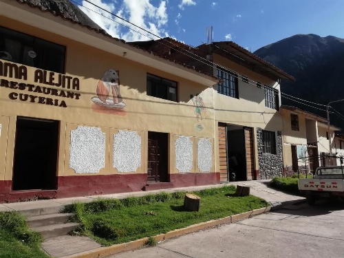 Mamá Alejita image 9